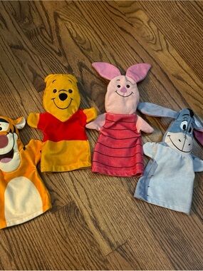 Disney Baby Melissa & Doug Winnie the Pooh Piglet Tigger Eeyore Hand Puppets